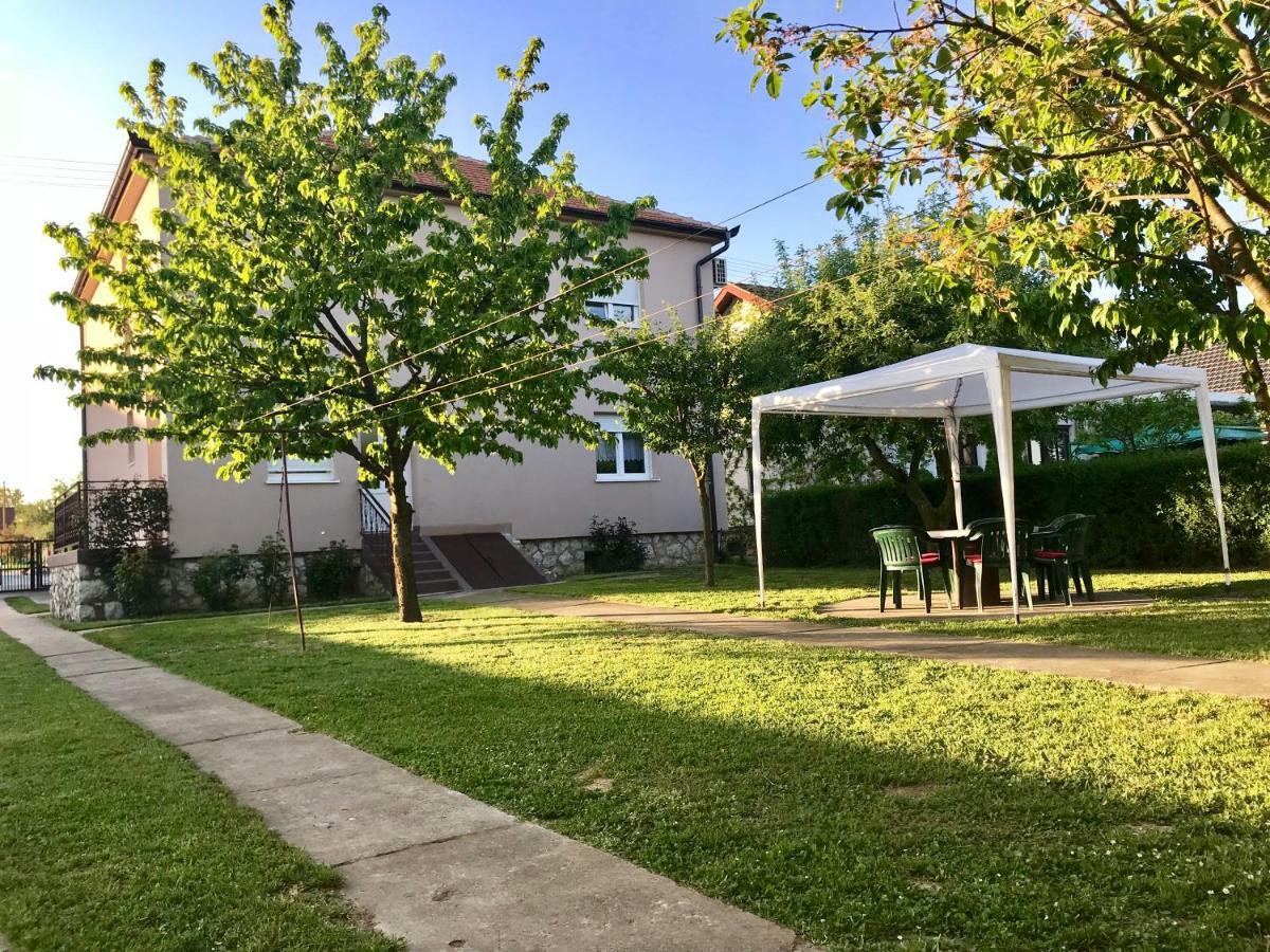 Apartmani Matosevic Ivankovo Ngoại thất bức ảnh